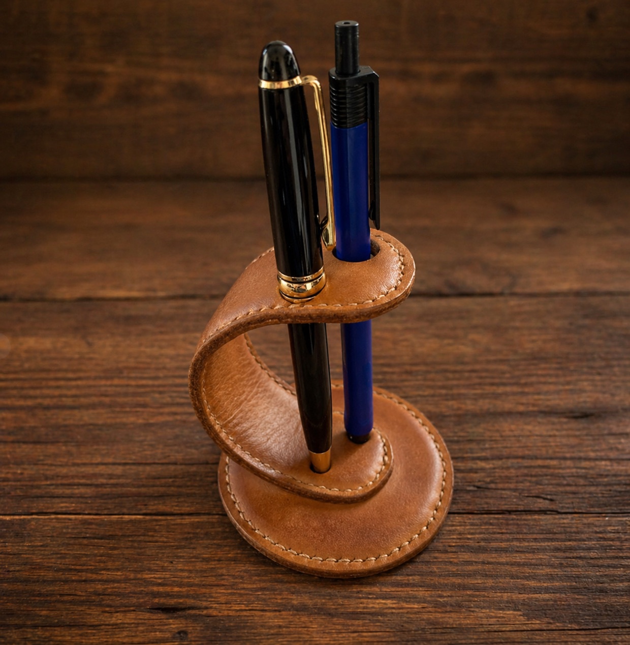 Handmade leather pen holder